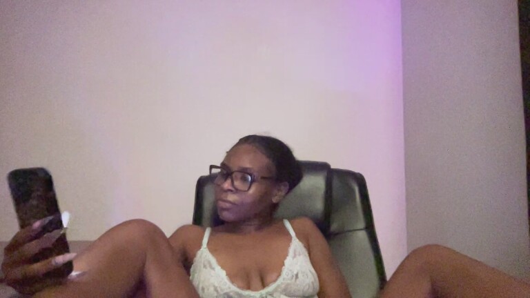 Jayelovesmoney's Streamate show and profile