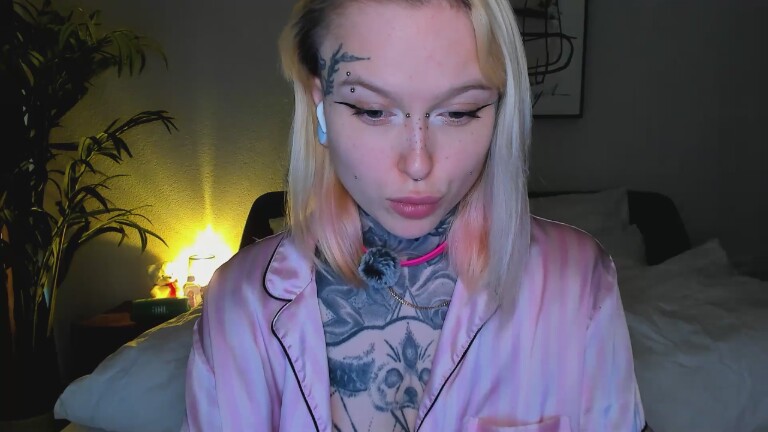 UrAlexis's Streamate show and profile