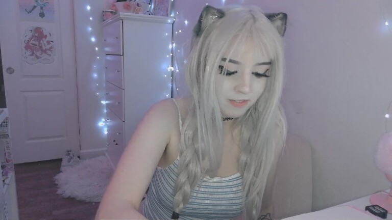 Mina_IMP's Streamate show and profile