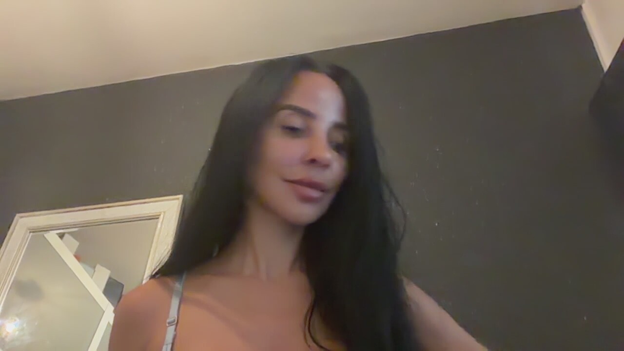 Shybuttcute