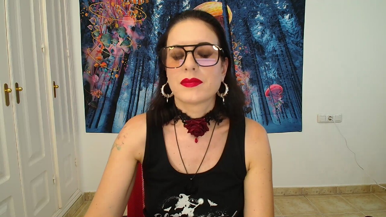MistressBlackMoonLilith