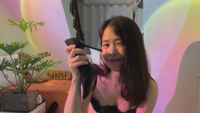 Bonbon99's Streamate show and profile