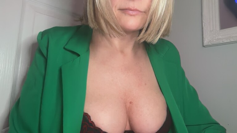 RebeccaXoXo's Streamate show and profile